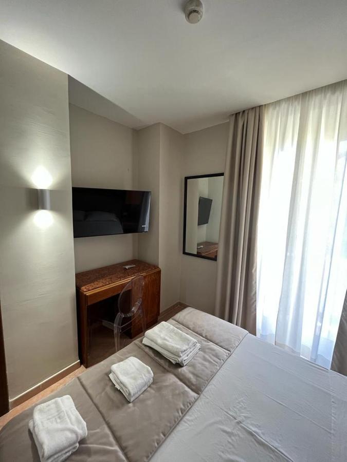 Affittacamere Regio Roma Exterior foto